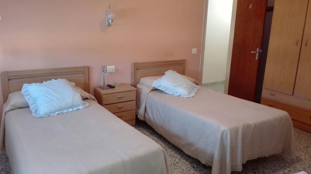 Hostal Terraferma Algerri Eksteriør billede