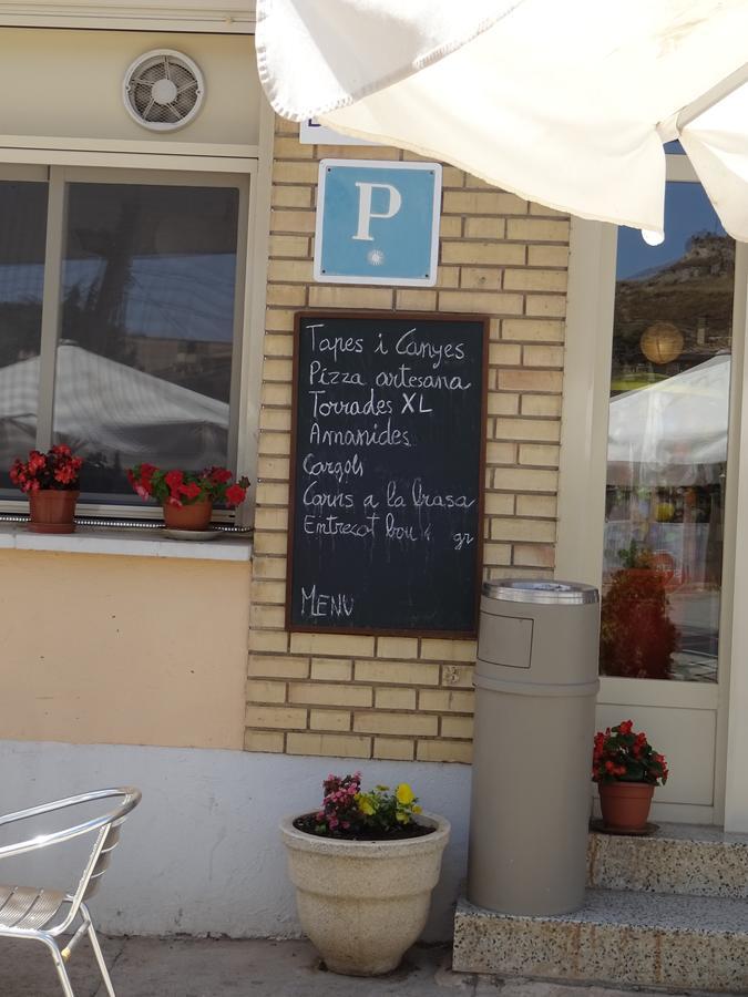 Hostal Terraferma Algerri Eksteriør billede